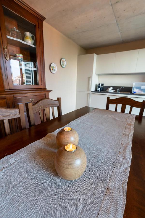 גראבדונה Casa Di Campagna Rosina Con Piscina E Vista Lago מראה חיצוני תמונה